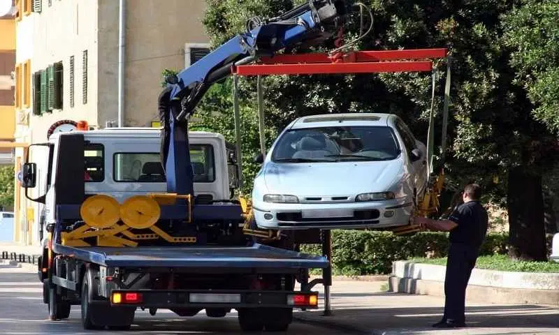 امداد خودرو جاده نطنز کاشان - با مکانیک سیار